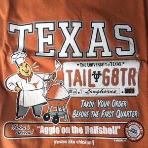 UT Longhorns T-shirt nwt L